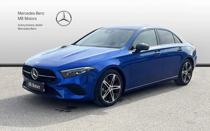 Mercedes-Benz Klasa A cena 188099 przebieg: 5, rok produkcji 2024 z Piaseczno małe 191